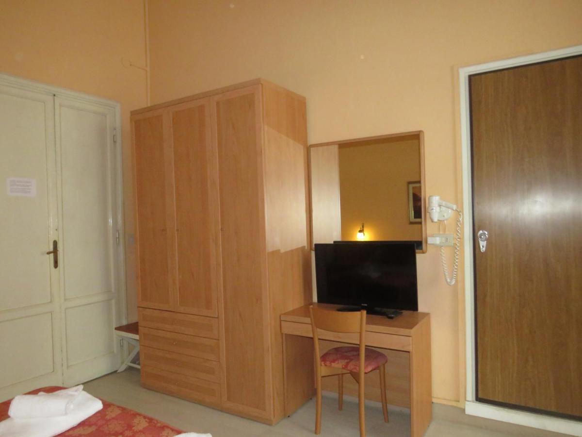 Hotel Massimo Viareggio Esterno foto